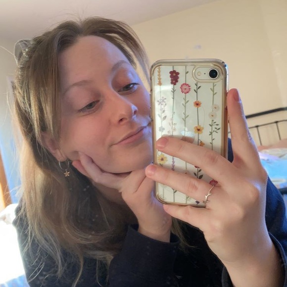 Meet your Posher, Mychaela - Picture 1 of 1